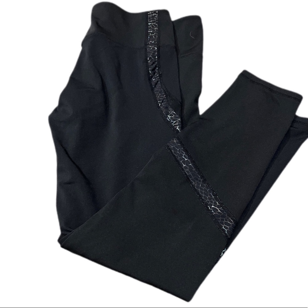 Zyia serpent 28” leggings
